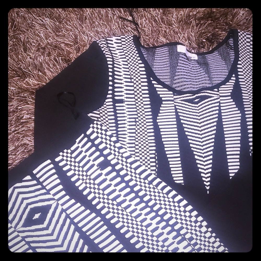 Rossmore Geo Sweater set black and white print